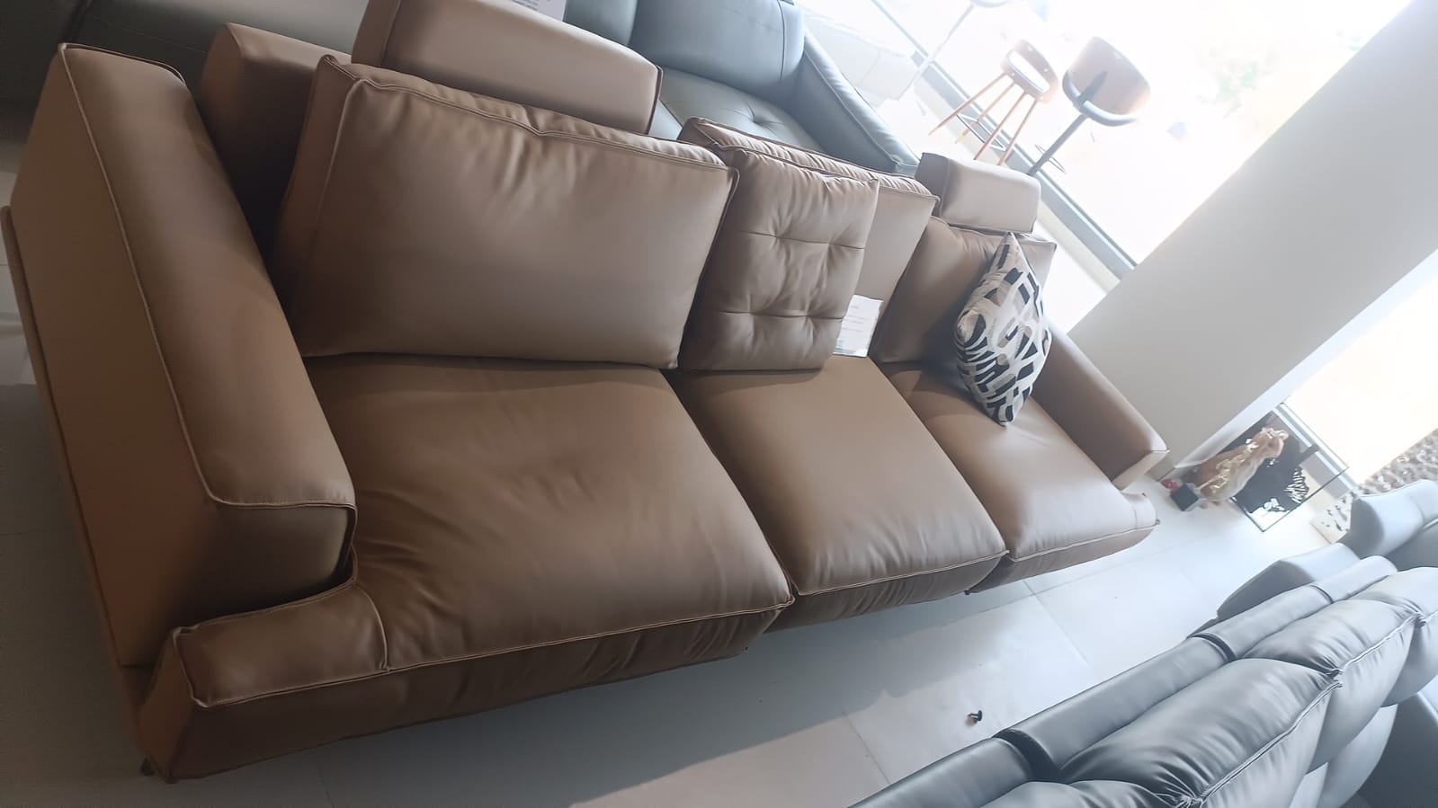 Imported Sofa Recliners